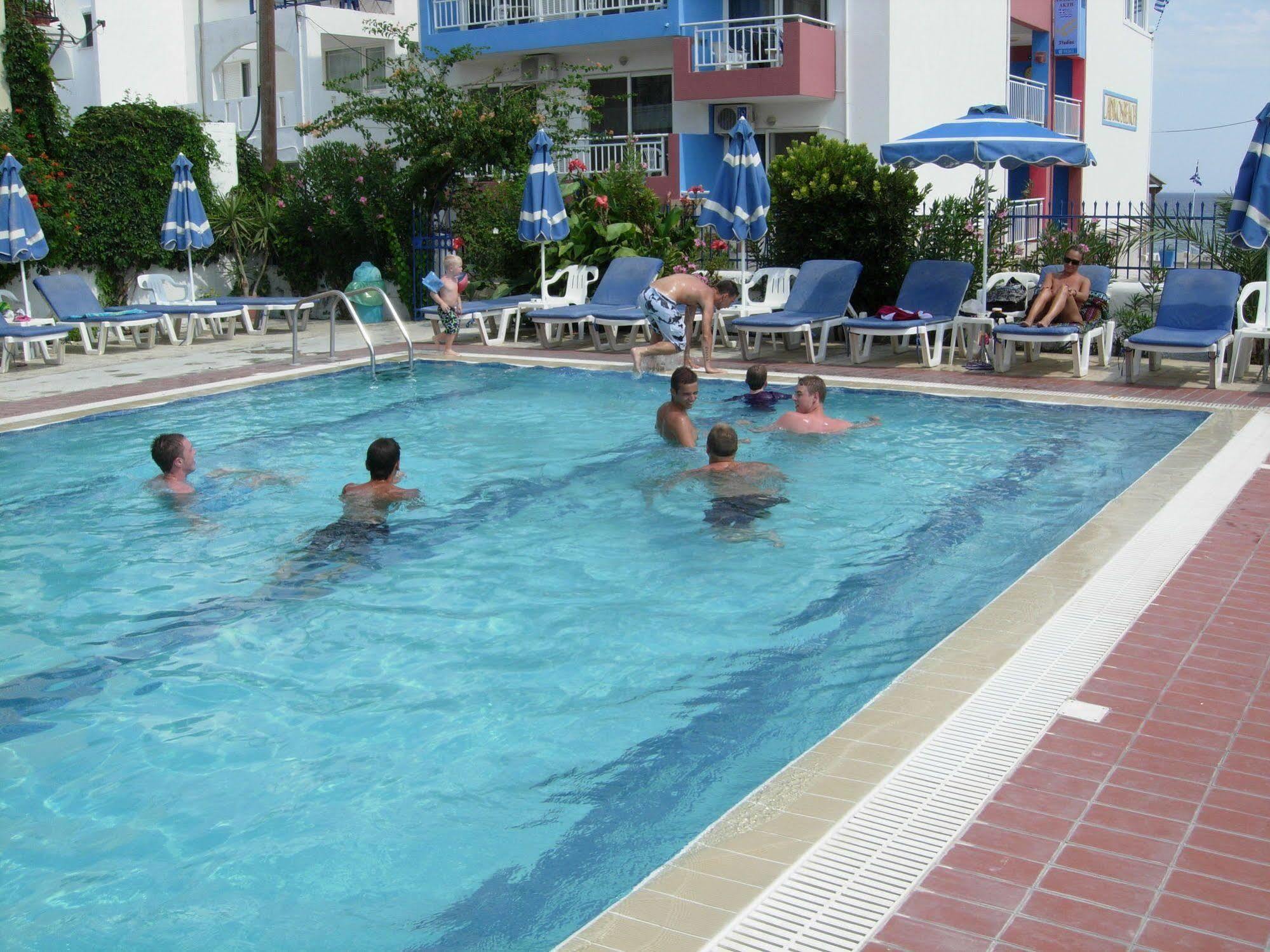 Philippos Studios & Apartments Kardamena  Luaran gambar